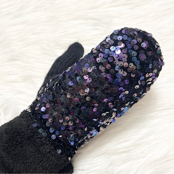 C.C Mittens Color Sequin Sparkly for Adults, Winter Mittens, Winter Gloves - Picture 9 of 10